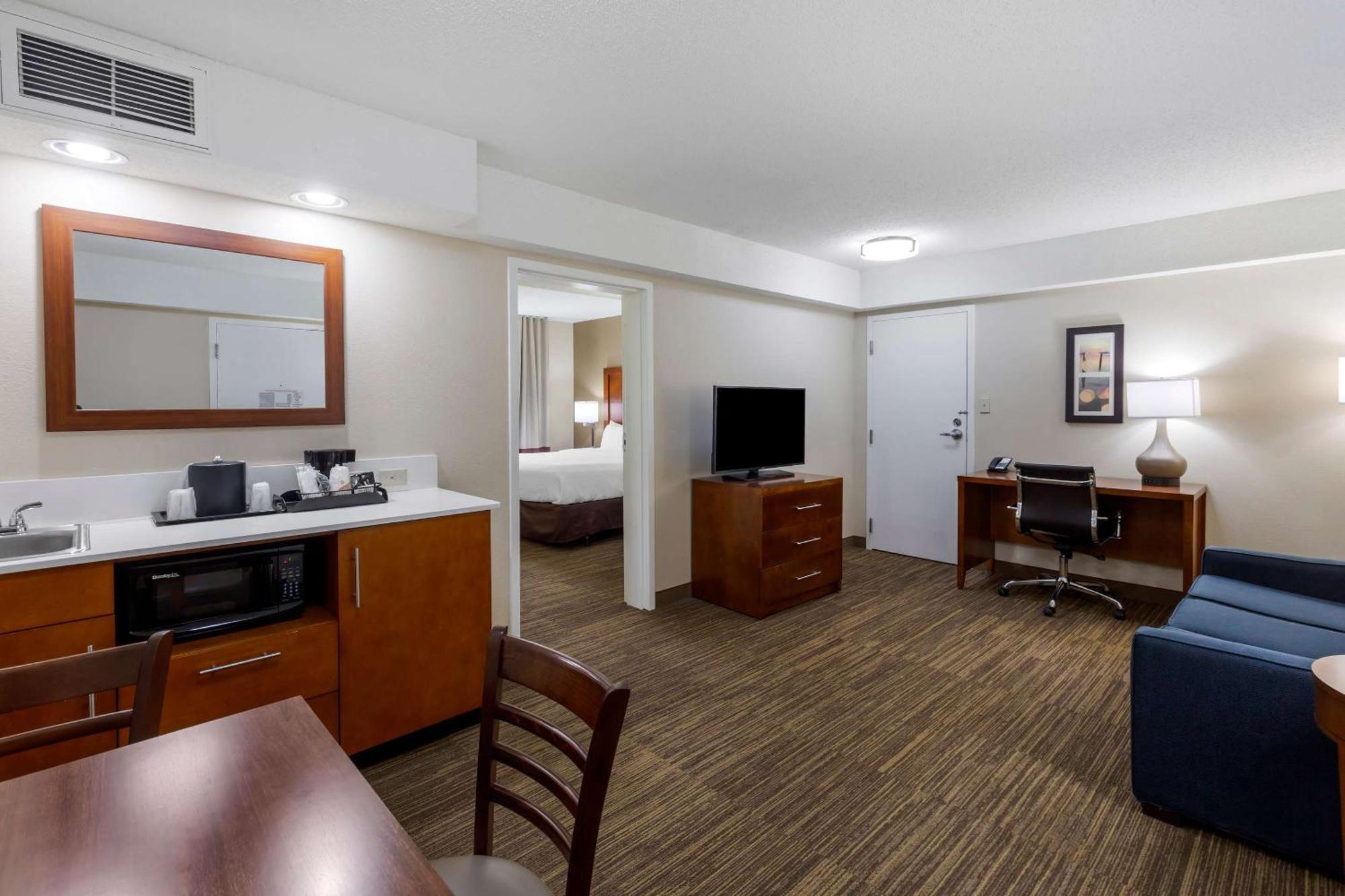 Comfort Inn University Durham - Chapel Hill Bagian luar foto